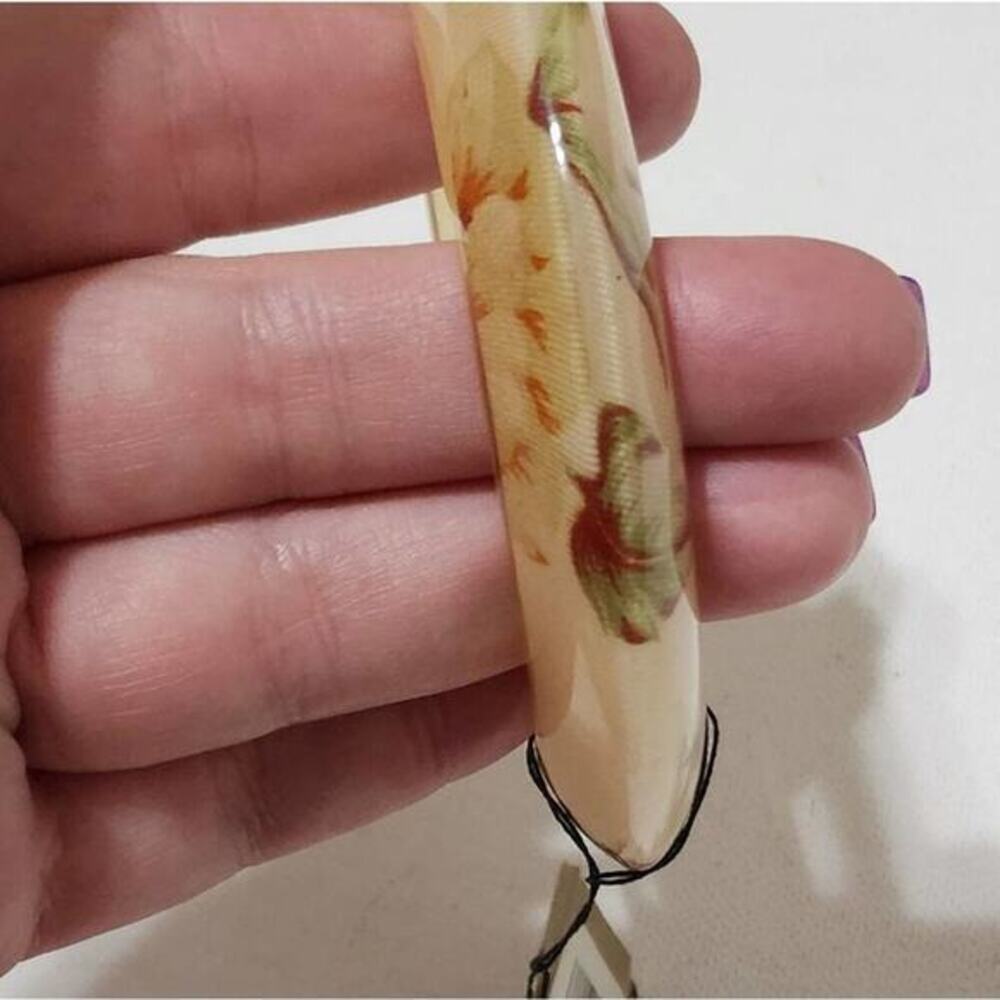 Treska floral Resin‎ bangle bracelet new!!! - Picture 5 of 7